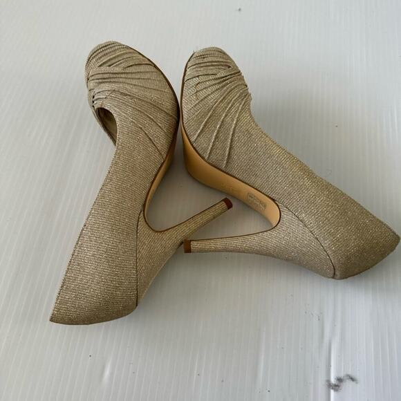 Lulu Townsend dressy metallic colored peep toe heels size 7.5 - Picture 7 of 9